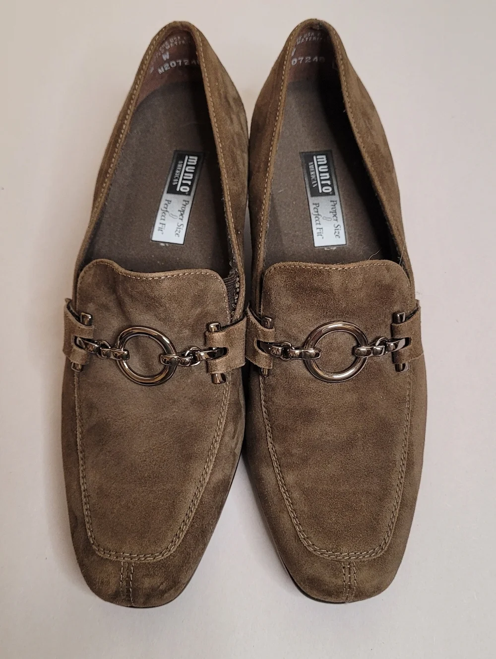 Munro Brown Suede Horsebit Heeled Loafers Size 6W - Picture 2 of 10